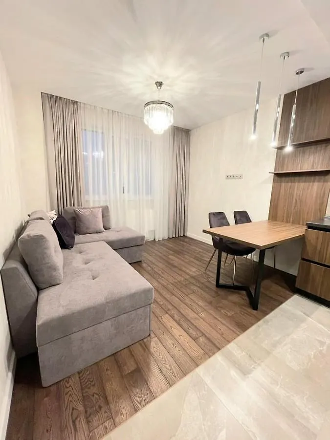 1 Room 60M2 Center Of Obolon Near River Side. 11 Floor Κίεβο